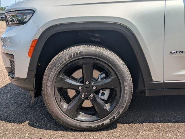new 2025 Jeep Grand Cherokee L car, priced at $43,325