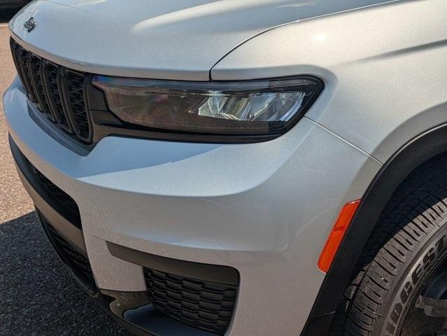 new 2025 Jeep Grand Cherokee L car, priced at $43,325