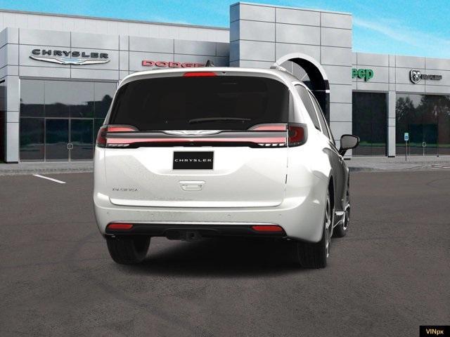 new 2025 Chrysler Pacifica car