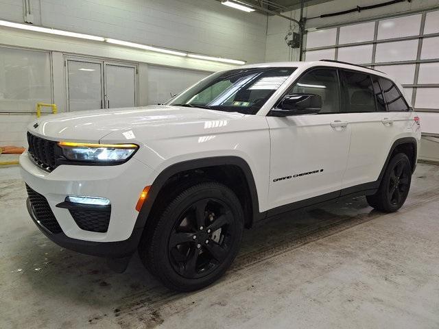 used 2023 Jeep Grand Cherokee car, priced at $31,500
