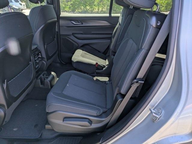 new 2025 Jeep Grand Cherokee L car, priced at $37,170