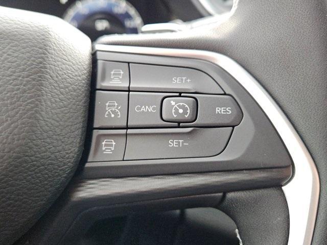 new 2025 Jeep Grand Cherokee L car, priced at $42,018