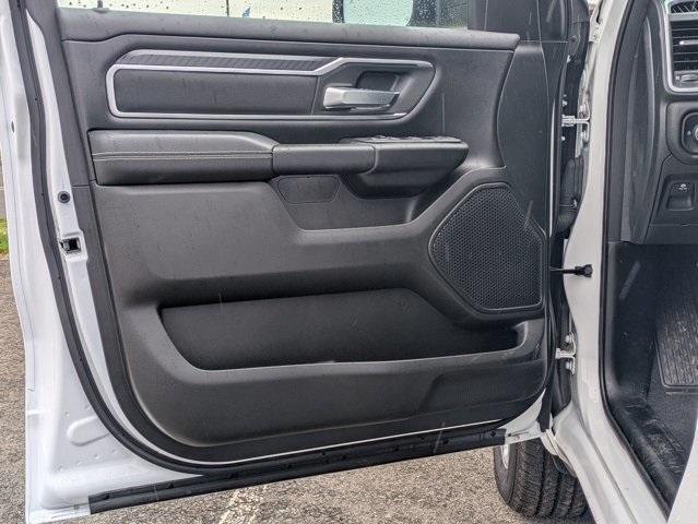 new 2025 Ram 1500 car, priced at $46,886