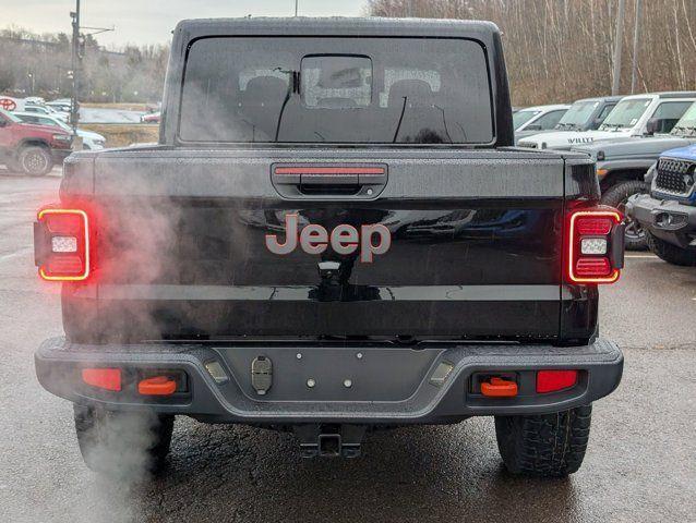 new 2026 Jeep Gladiator car, priced at $55,465