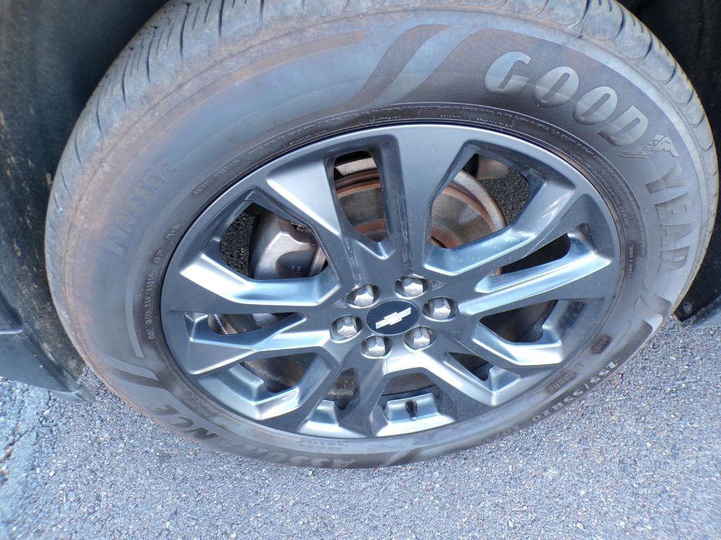 used 2019 Chevrolet Traverse car, priced at $22,500