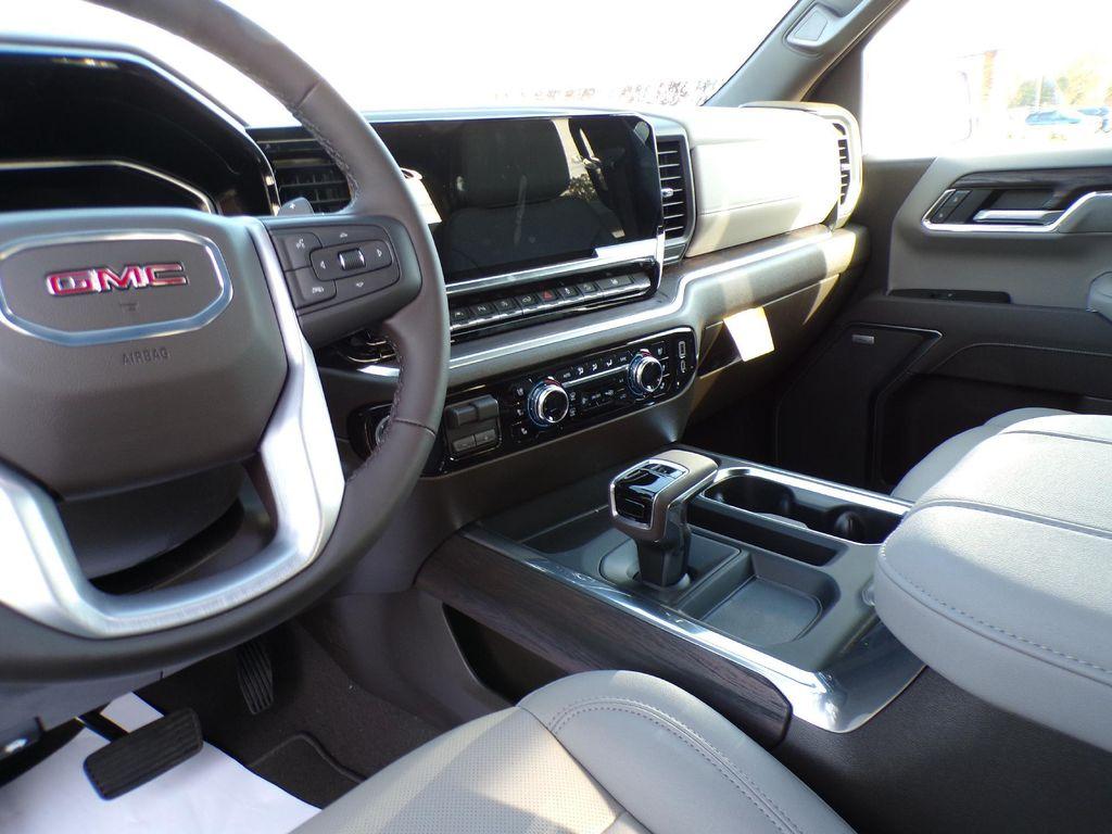 new 2026 GMC Sierra 1500 car, priced at $62,930