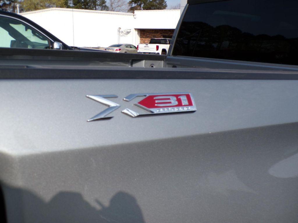 new 2026 GMC Sierra 1500 car, priced at $61,995