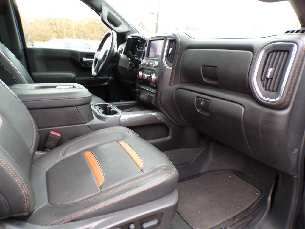 used 2022 GMC Sierra 1500 car, priced at $45,900