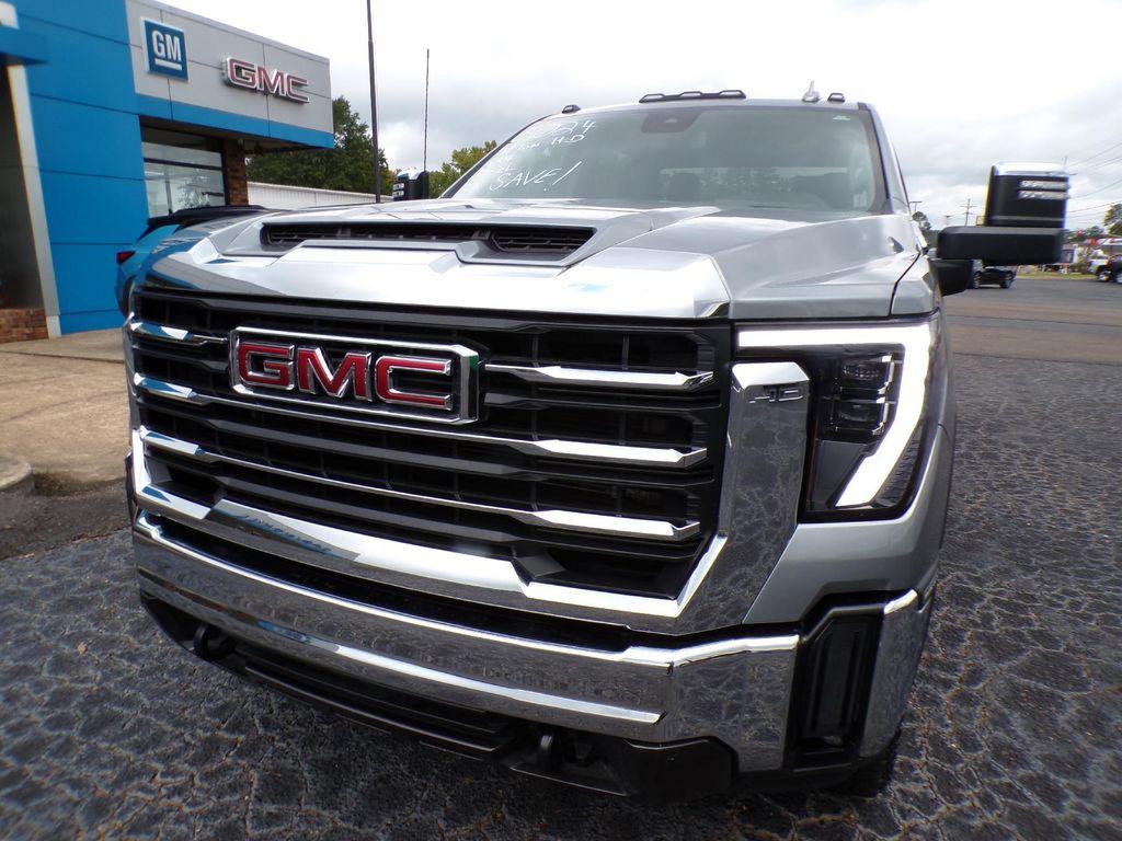 used 2024 GMC Sierra 2500 car