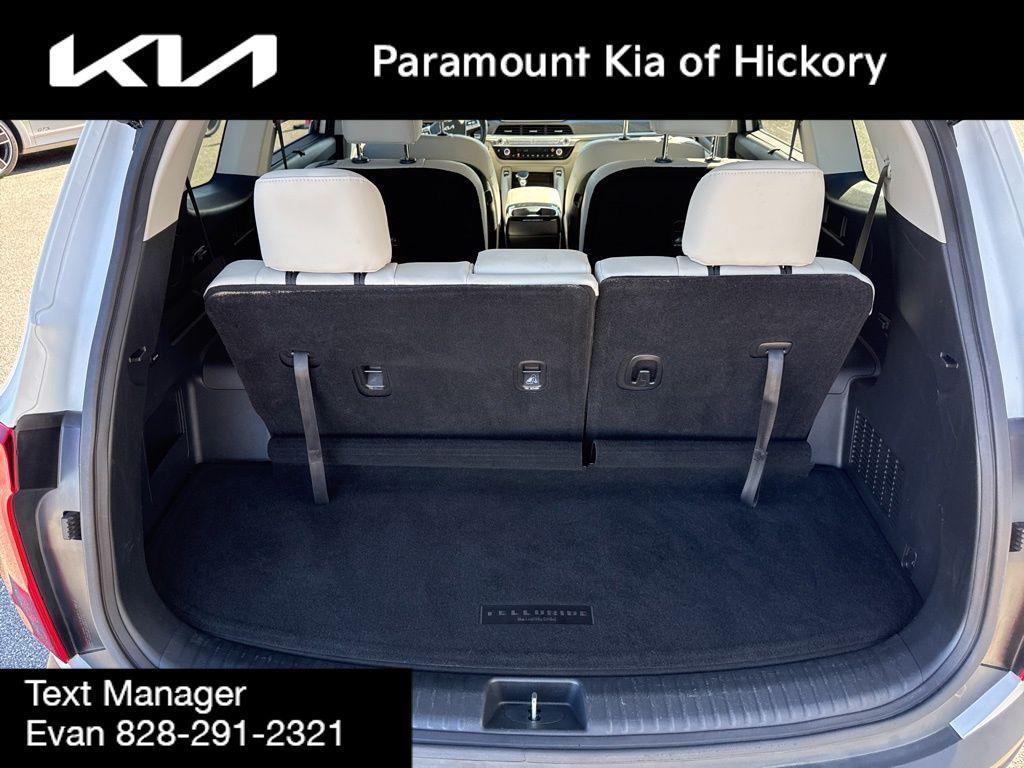 used 2022 Kia Telluride car, priced at $25,948