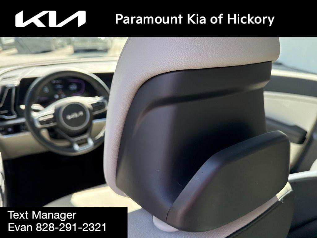 used 2025 Kia Sportage car, priced at $27,485