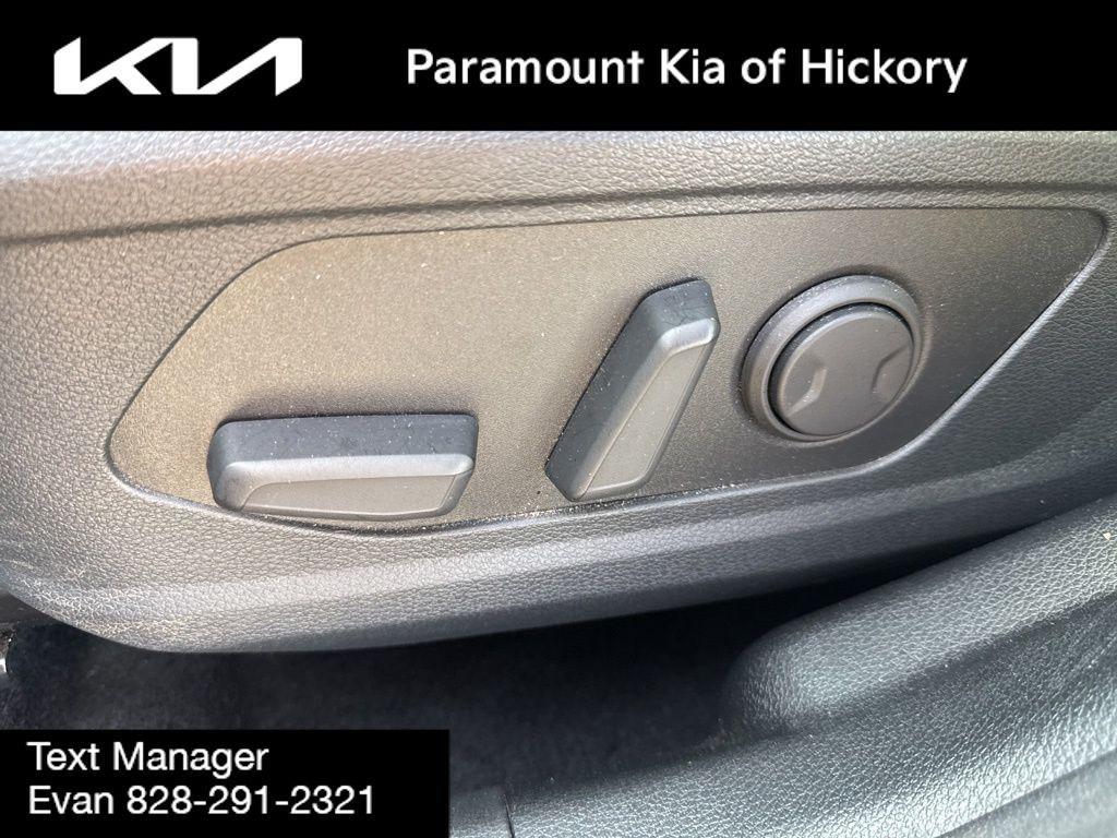 used 2025 Kia Sportage car, priced at $27,485