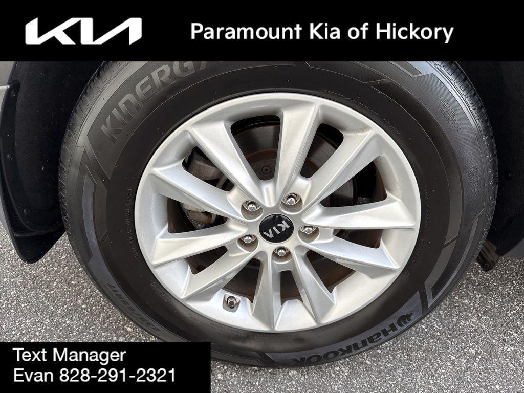 used 2019 Kia Sorento car, priced at $15,839