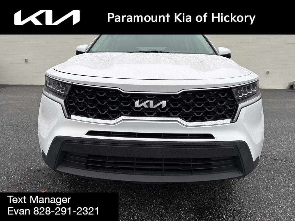 used 2023 Kia Sorento car, priced at $21,855