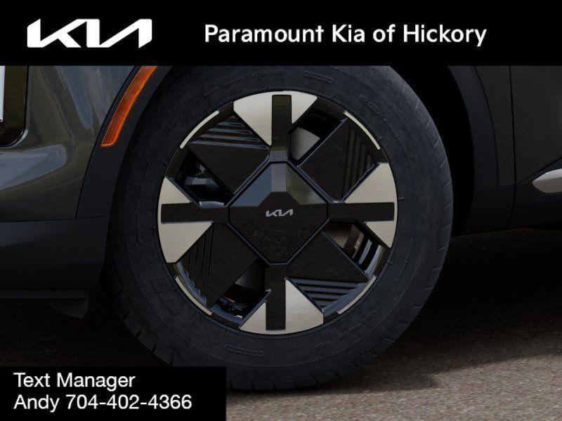new 2026 Kia Sportage Hybrid car, priced at $29,628