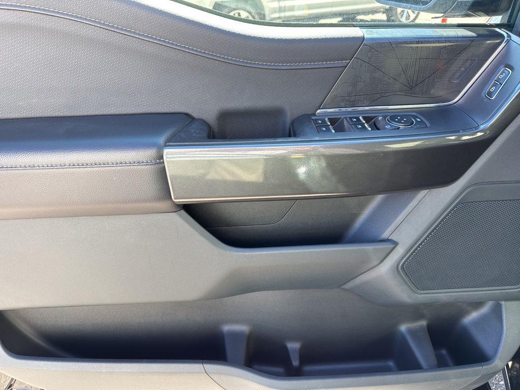 used 2021 Ford F-150 car, priced at $32,000