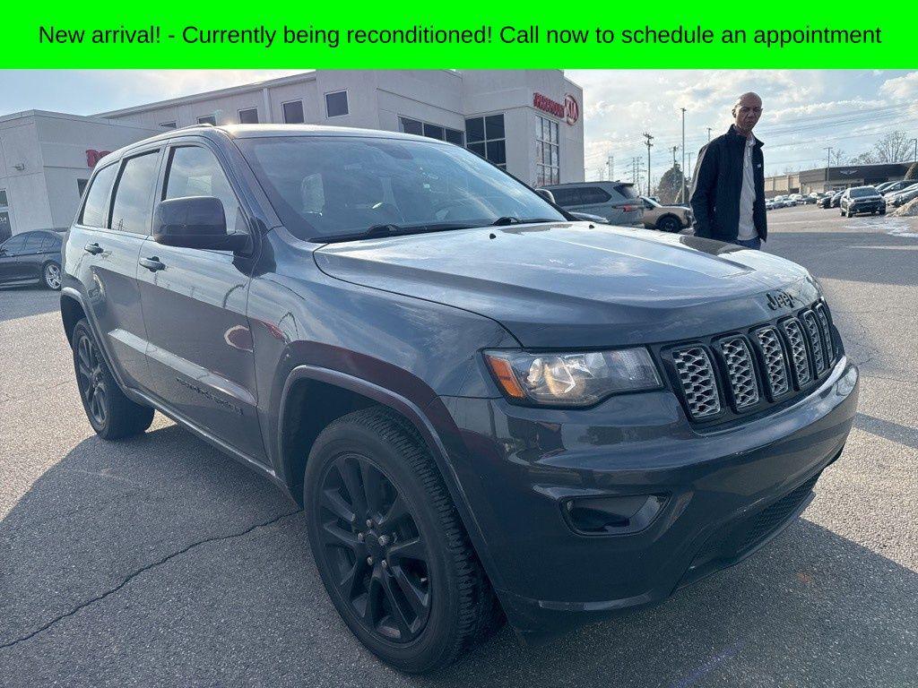 used 2018 Jeep Grand Cherokee car, priced at $16,995