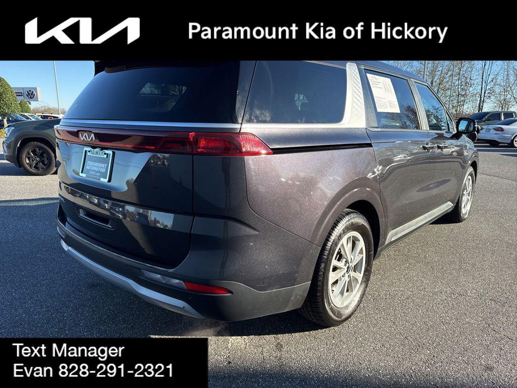 used 2023 Kia Carnival car, priced at $30,826
