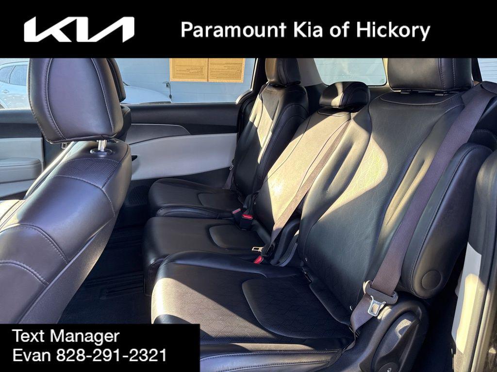 used 2023 Kia Carnival car, priced at $30,826