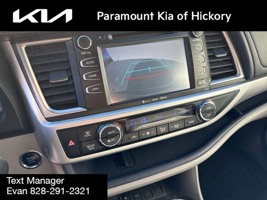 used 2018 Toyota Highlander car, priced at $20,885