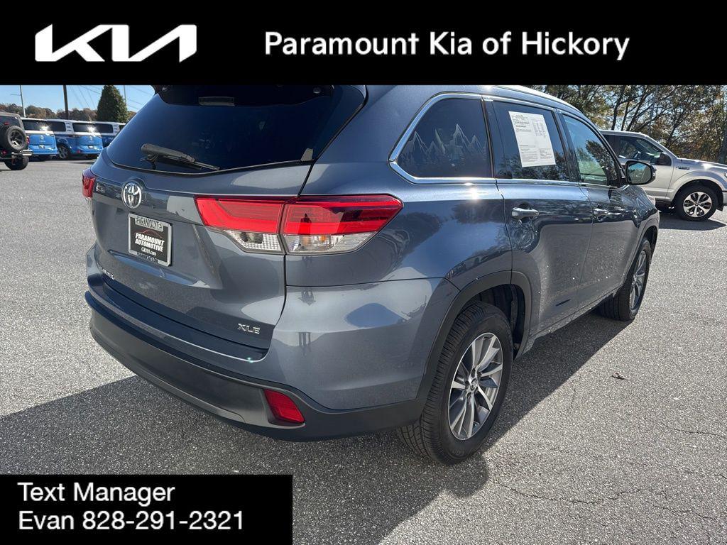 used 2018 Toyota Highlander car, priced at $20,885