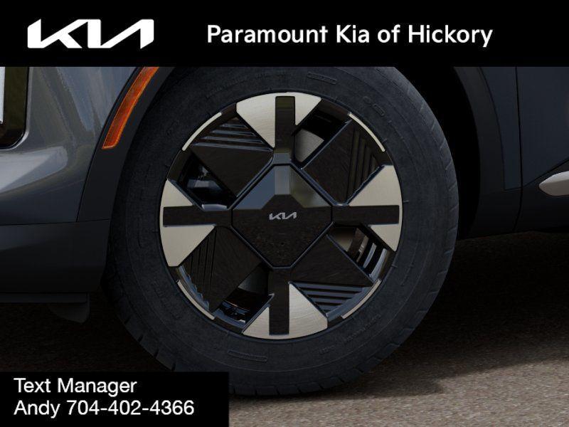 new 2026 Kia Sportage Hybrid car, priced at $30,750