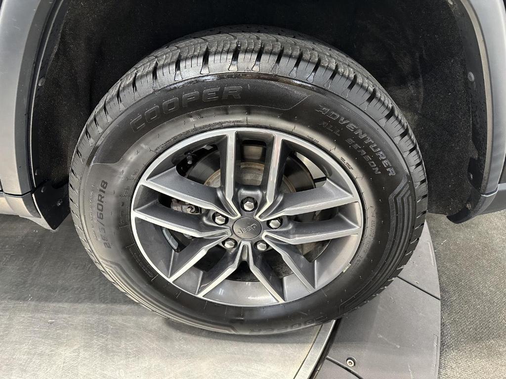 used 2019 Jeep Grand Cherokee car, priced at $17,885