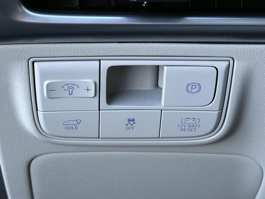 new 2026 Hyundai TUCSON Hybrid car, priced at $36,100