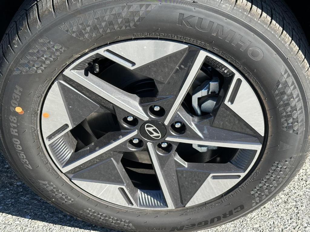 new 2026 Hyundai Tucson car, priced at $33,843