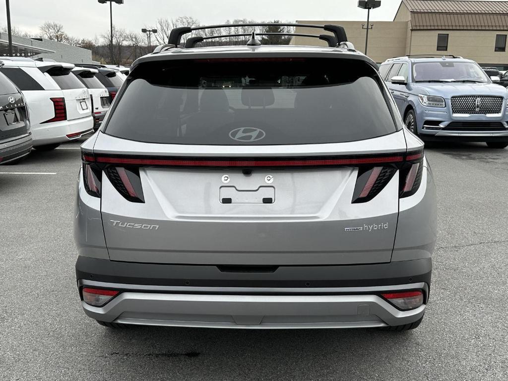new 2026 Hyundai TUCSON Hybrid car, priced at $42,180