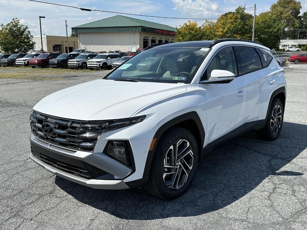 new 2026 Hyundai TUCSON Hybrid car, priced at $43,605