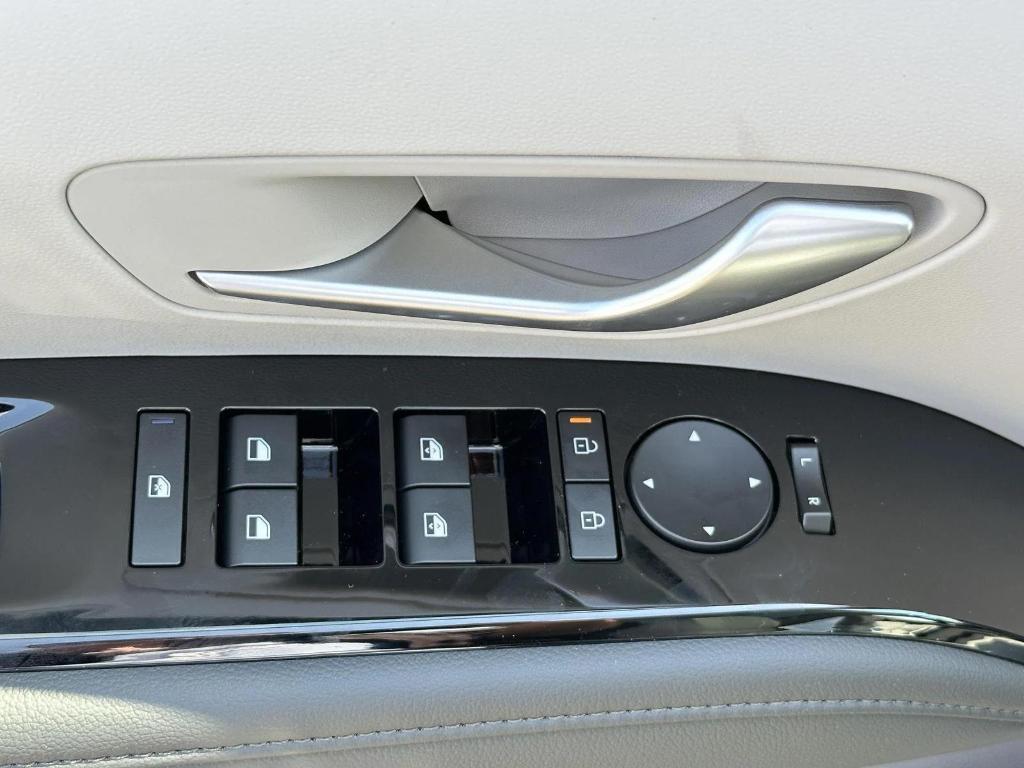 new 2026 Hyundai TUCSON Hybrid car, priced at $43,605