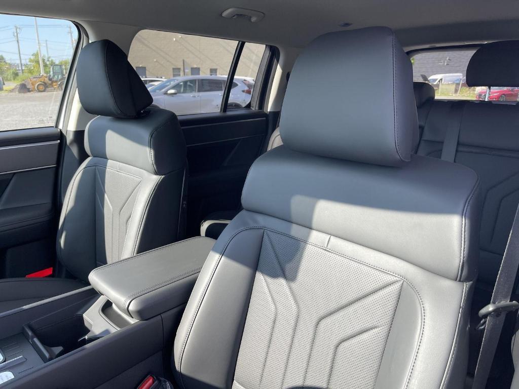 new 2026 Hyundai SANTA FE HEV car, priced at $42,344