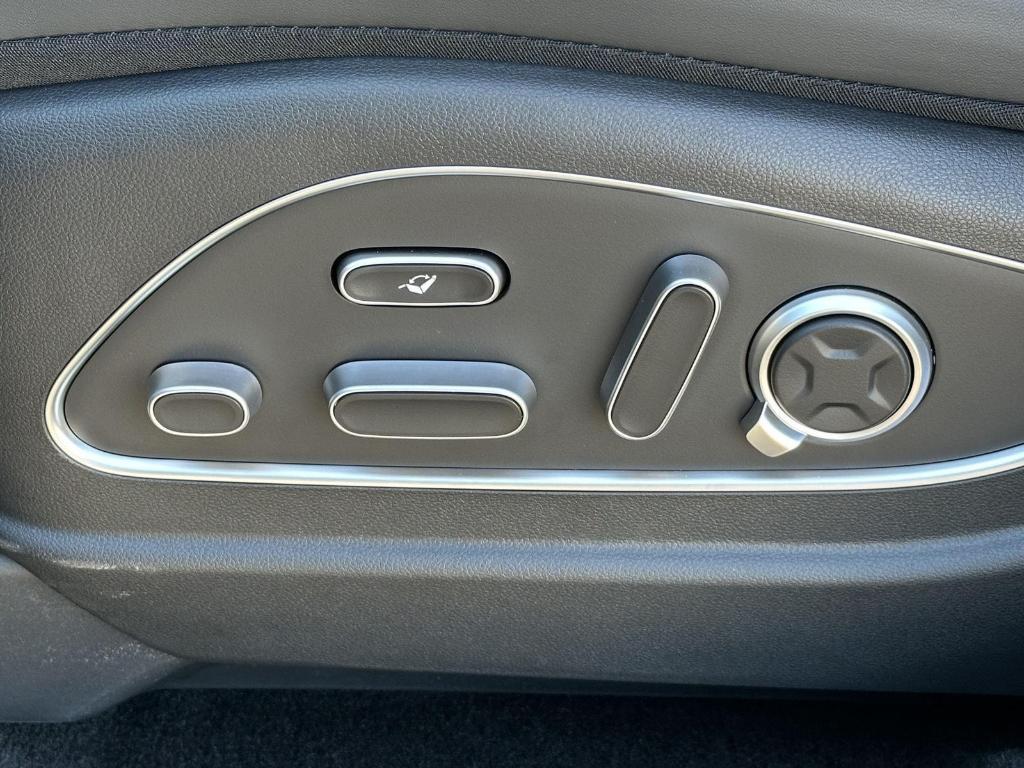 new 2026 Hyundai Palisade Hybrid car, priced at $59,495