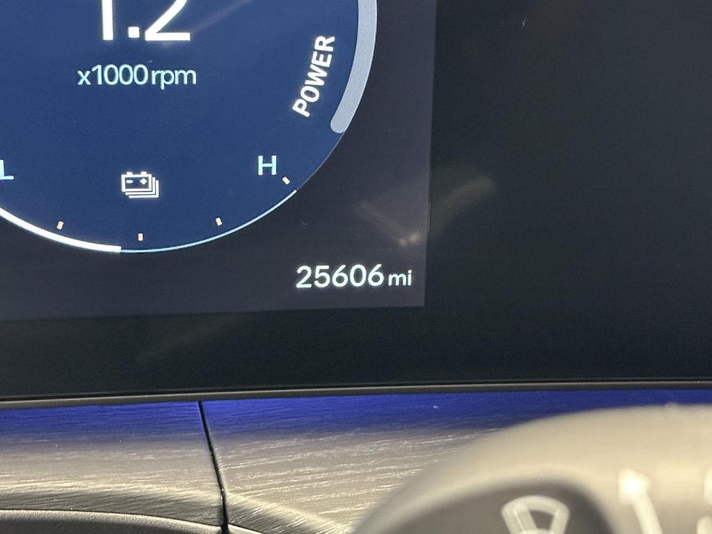 used 2024 Hyundai SANTA FE HEV car, priced at $34,495