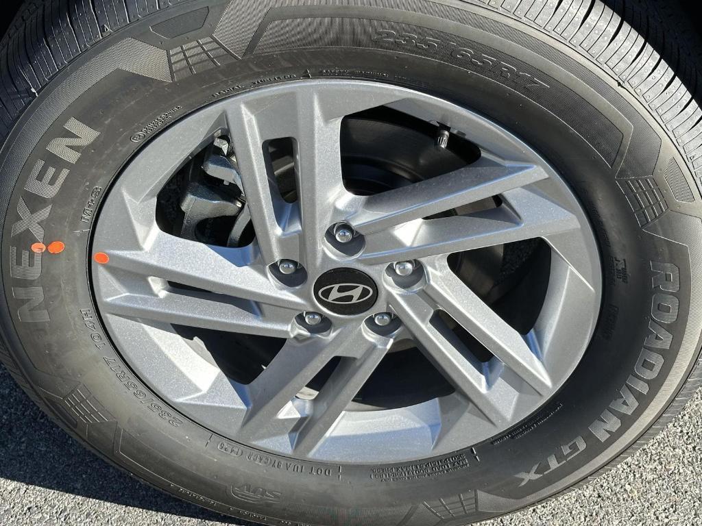 new 2026 Hyundai Tucson car, priced at $32,320