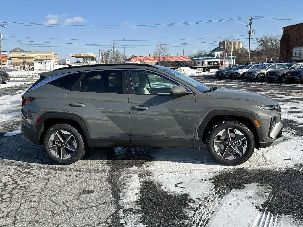 new 2026 Hyundai Tucson car, priced at $33,500