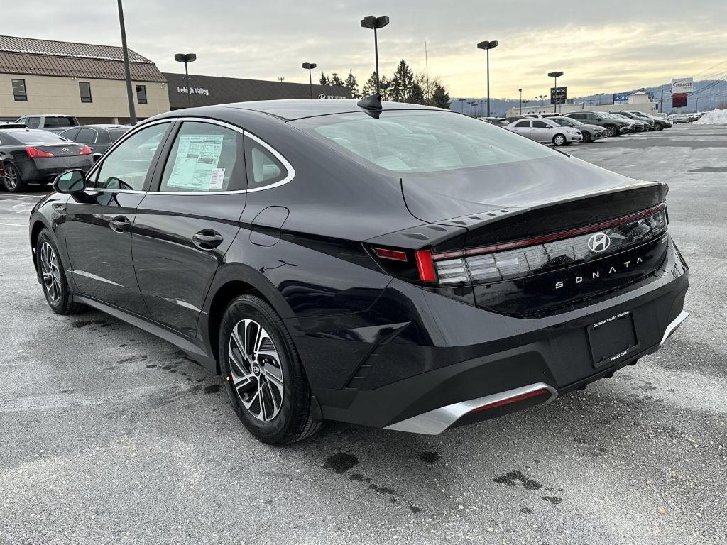 new 2026 Hyundai Sonata Hybrid car, priced at $29,405