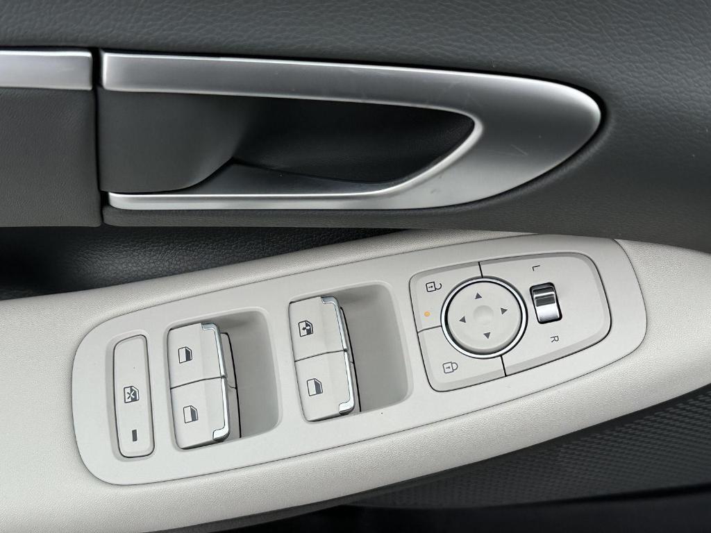 new 2026 Hyundai Sonata Hybrid car, priced at $29,405