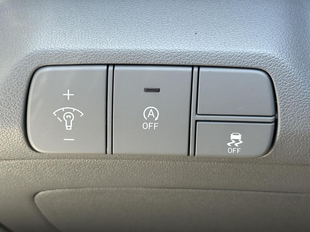 new 2026 Hyundai Elantra car, priced at $22,211