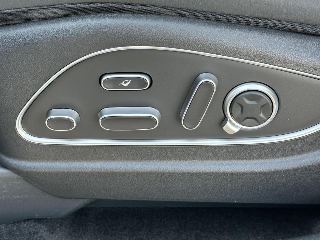 new 2026 Hyundai Palisade Hybrid car, priced at $59,485