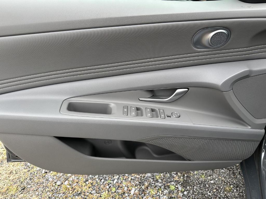 new 2026 Hyundai ELANTRA HEV car, priced at $27,825