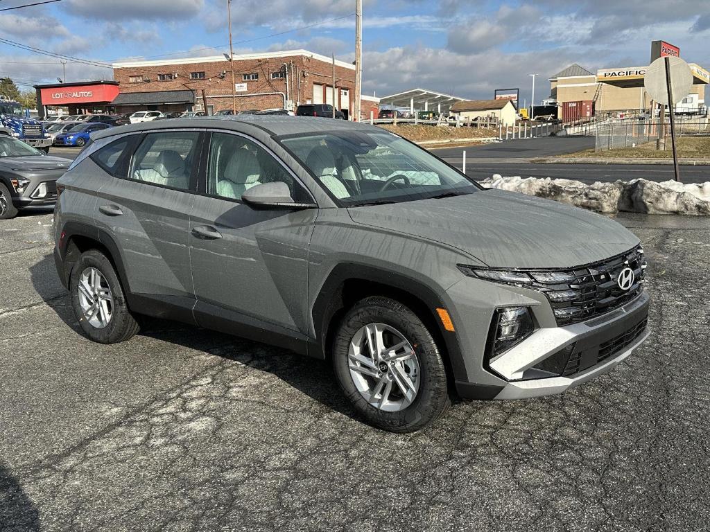new 2026 Hyundai Tucson car, priced at $32,055