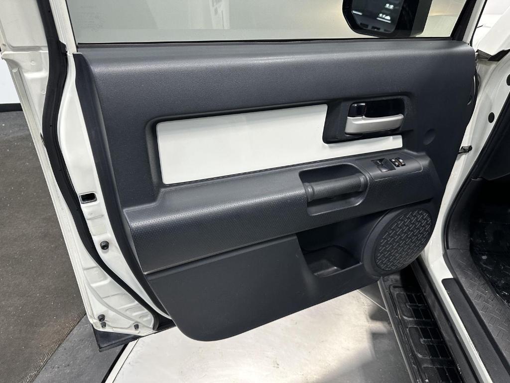 used 2013 Toyota FJ Cruiser car, priced at $20,595