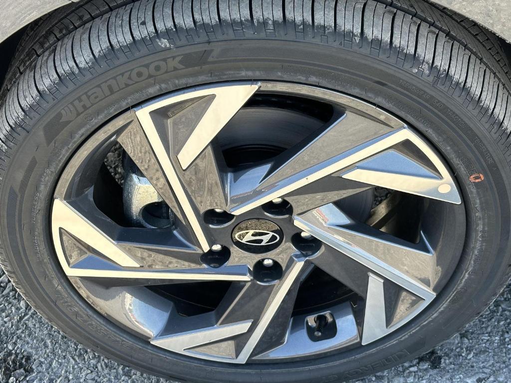 new 2026 Hyundai ELANTRA HEV car, priced at $30,205