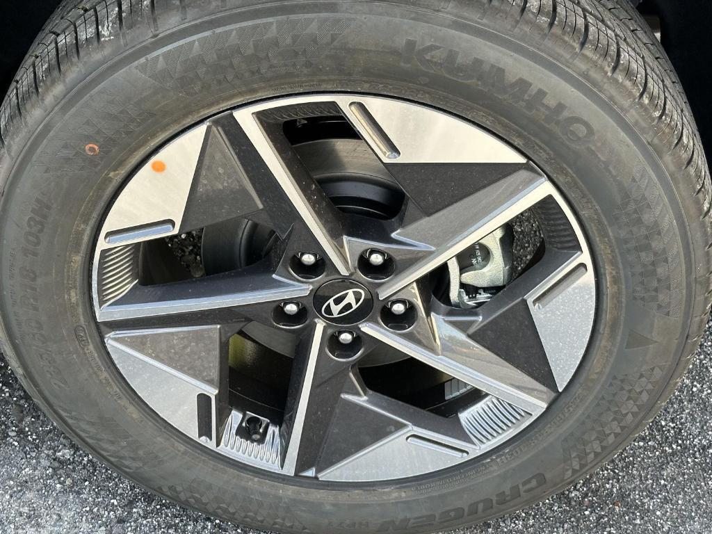 new 2026 Hyundai Tucson car, priced at $33,818