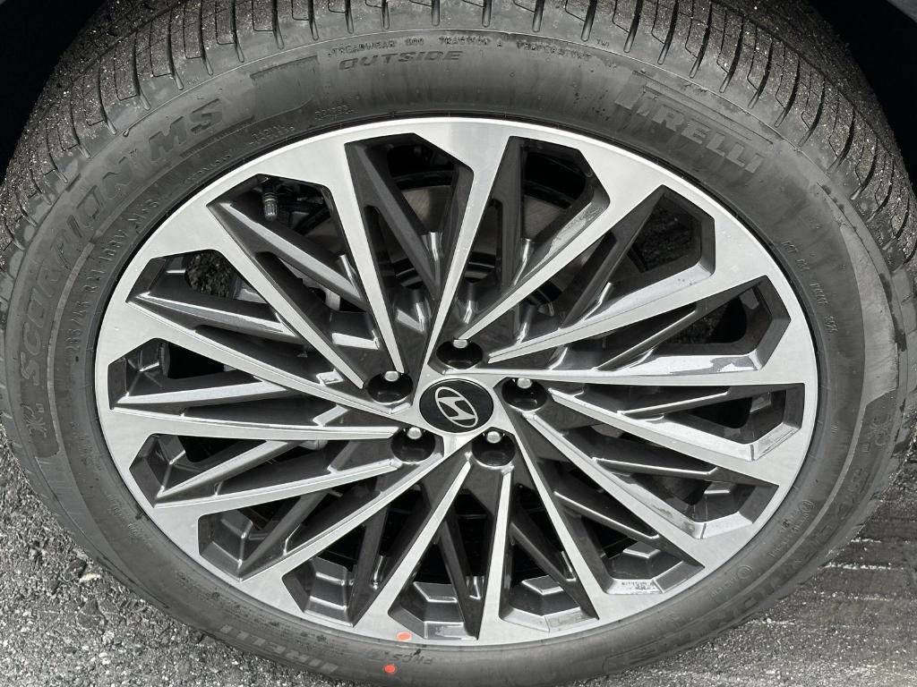 new 2026 Hyundai Palisade Hybrid car, priced at $60,585