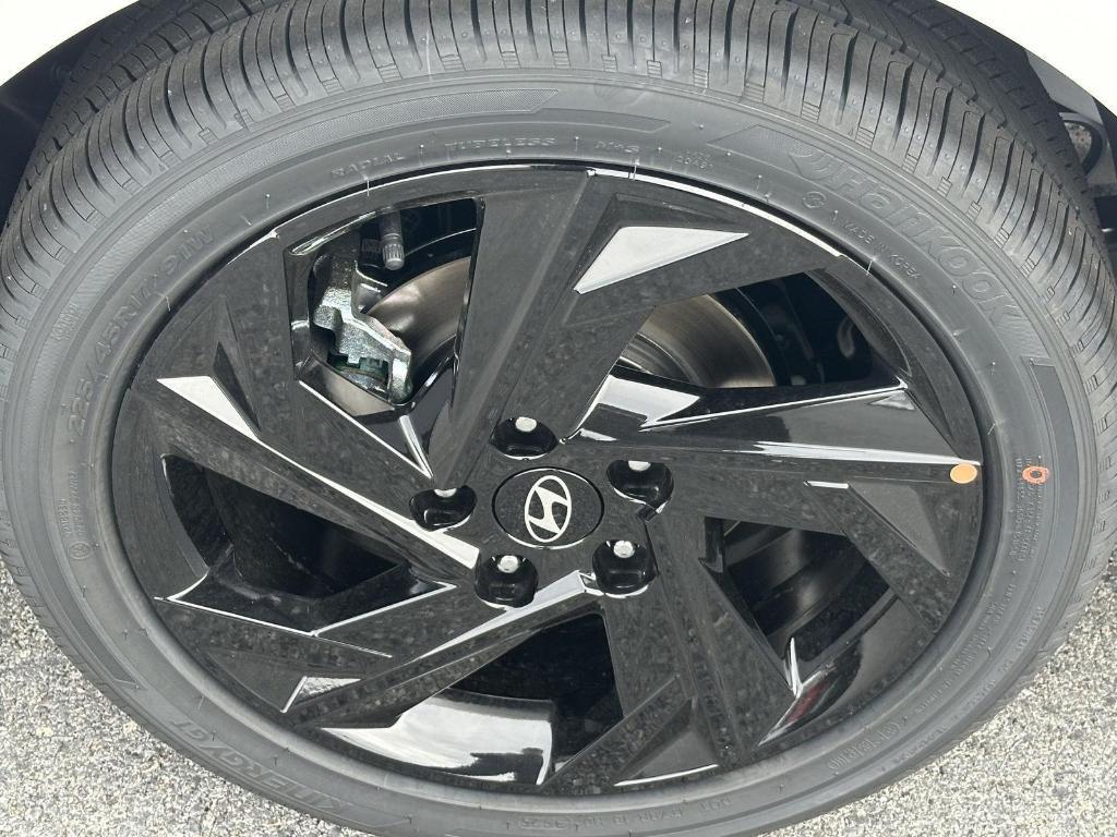 new 2026 Hyundai ELANTRA HEV car, priced at $28,345