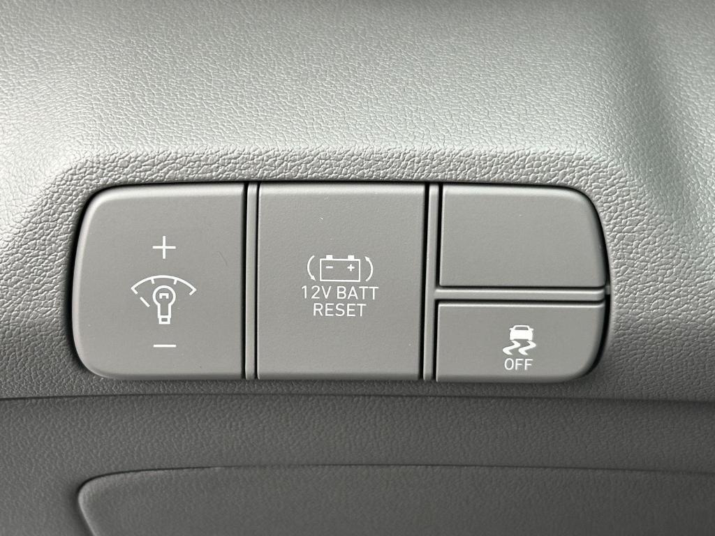 new 2026 Hyundai ELANTRA HEV car, priced at $28,345