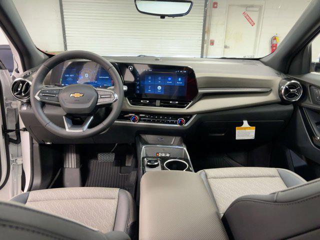 new 2026 Chevrolet Equinox car, priced at $34,061